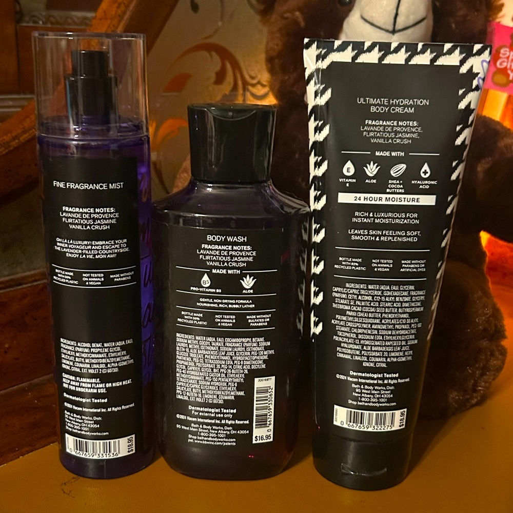 Bath & Body Works Emily In Paris Collection Lavender Luxe Set - Picture 2 of 2